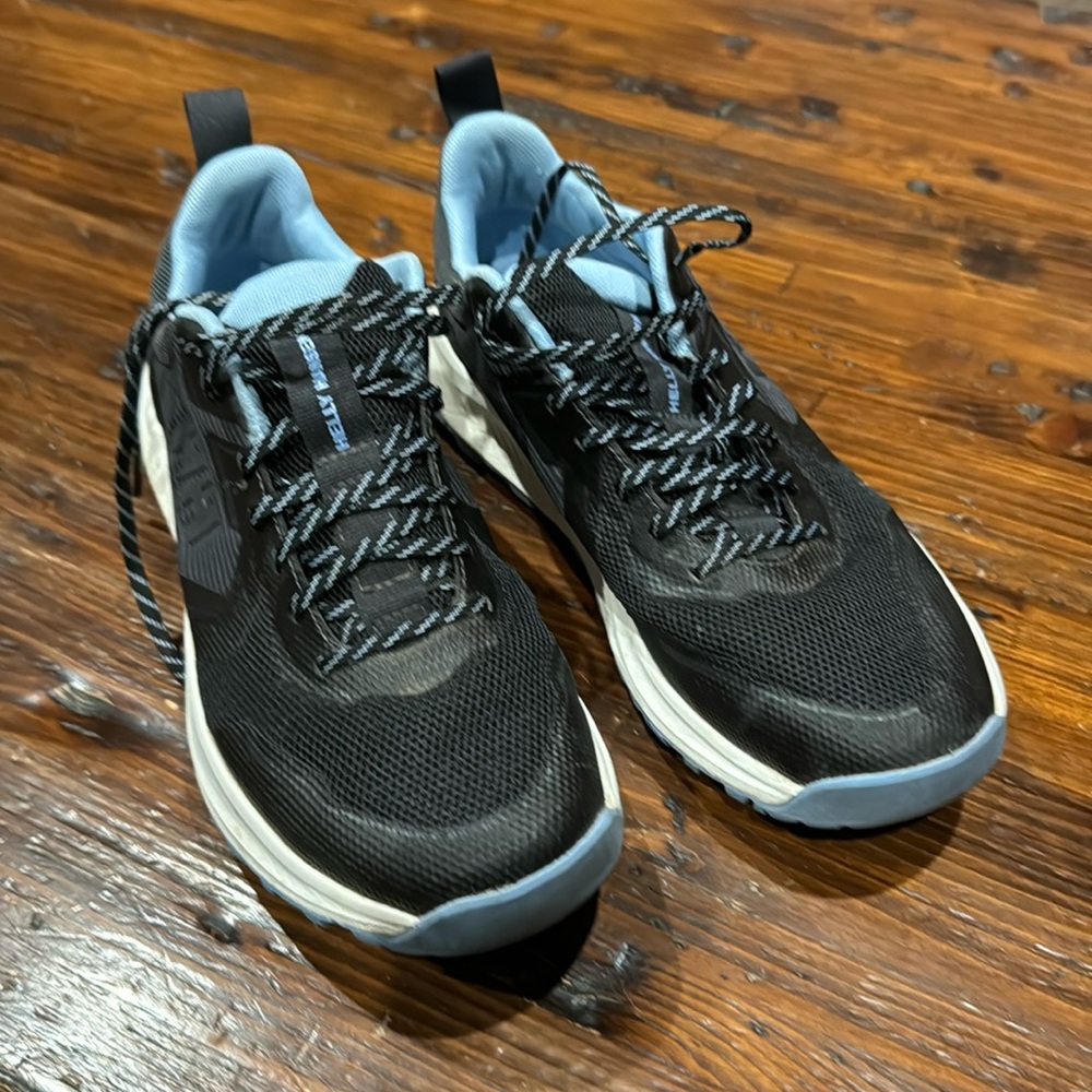 Helly, Hansen, women’s walking shoes